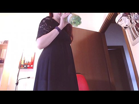 ❤️ Pokorna sužnja, ki obožuje umazane in sočne spodnjice, je po ogledu tega videa prisiljena masturbirati! ❤❌ Super seks na porno sl.teatroporno.ru ❌️❤