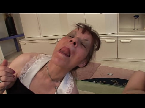 ❤️ Dve babici in en dedek imajo seks v troje ❤❌ Super seks na porno sl.teatroporno.ru ❌️❤